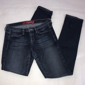 Guess jeans size 28 skinny
